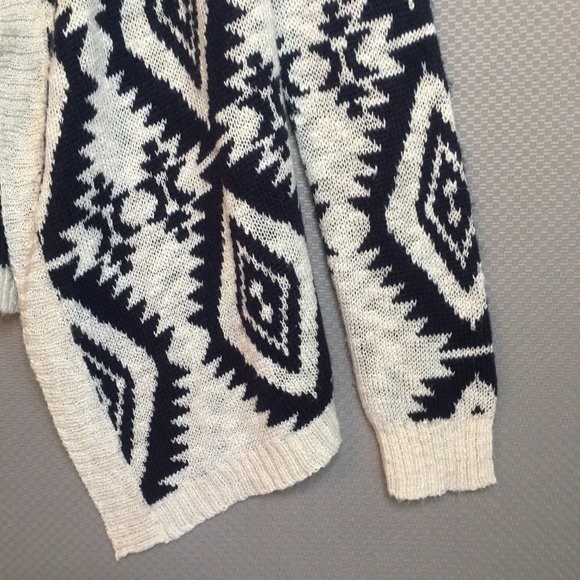 Arizona Jean Co Women Ivory/Blue Open Front Knit Cardigan Sweater Size Medium - Picture 5 of 11
